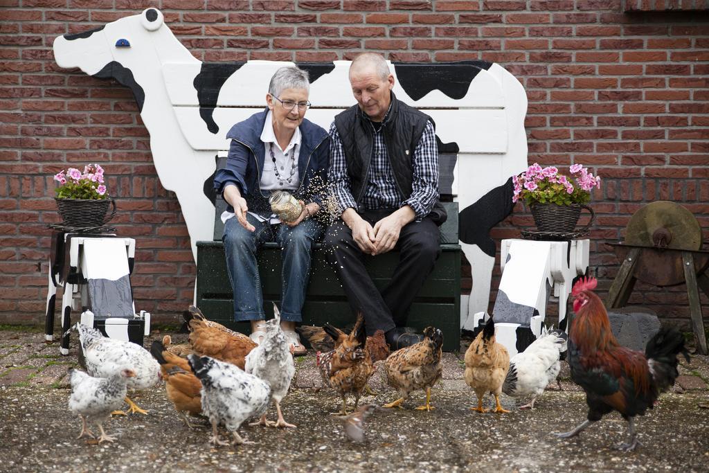 Farm Overleekerhoeve Монникендам Экстерьер фото